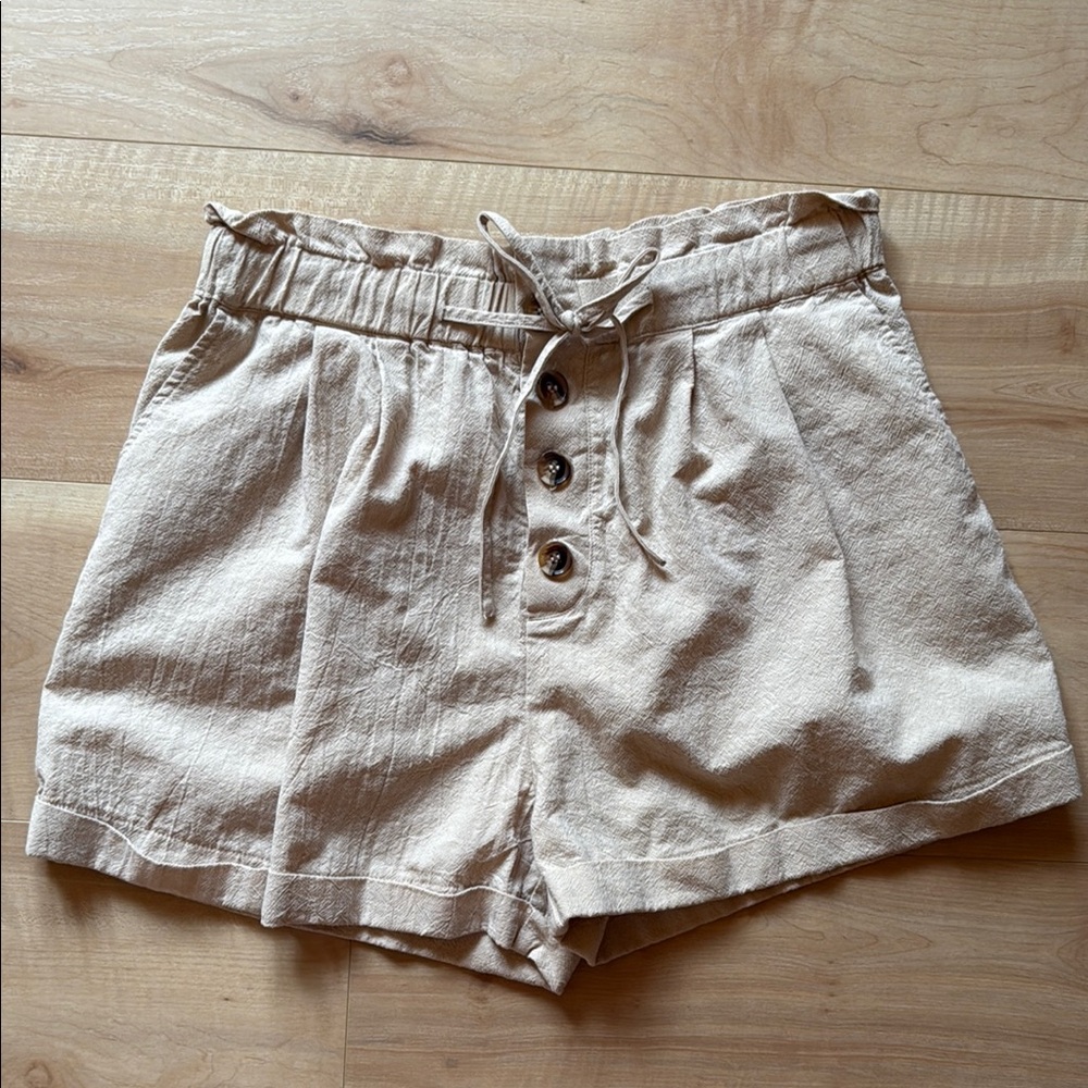 ✨NWOT✨ Cupshe Casual Shorts, Size Large